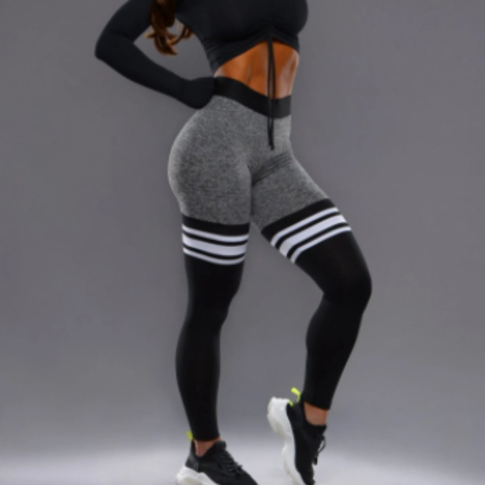 BOMBSHELL THIGH-HIGHS 'HEATHER'